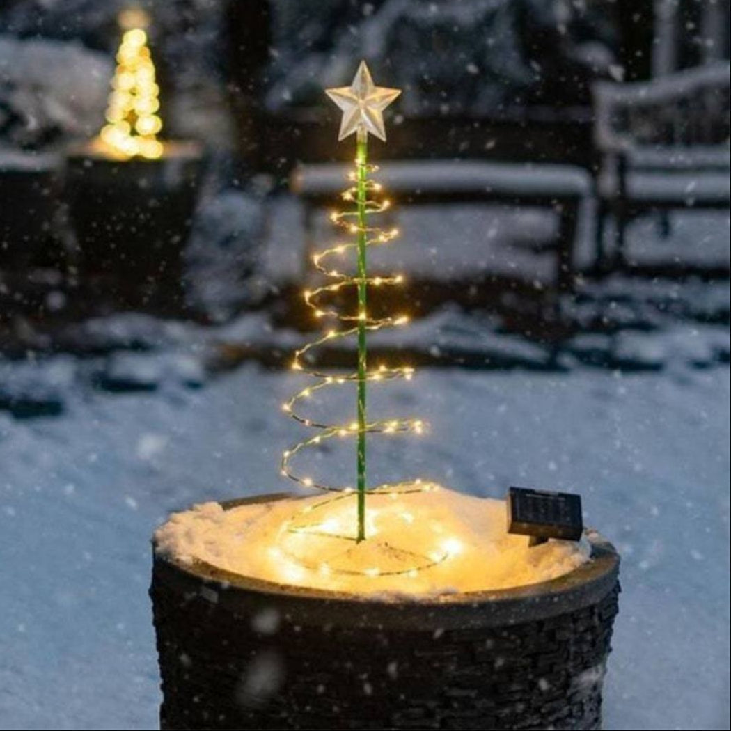 Skanto | SolarGlow Christmas Tree – Wireless LED Outdoor Lighting Powered by Solar Energy