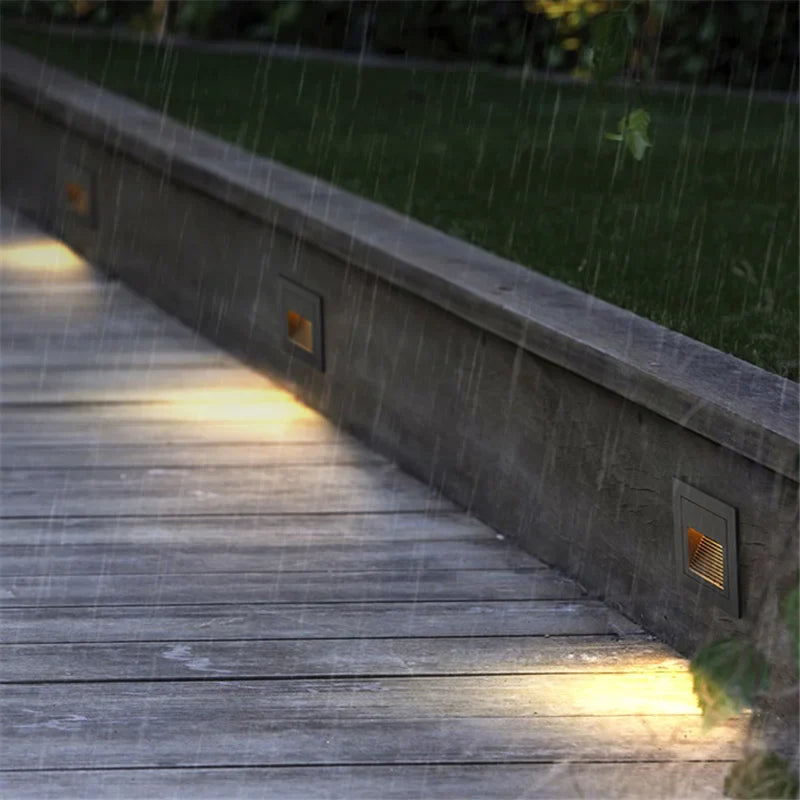 Waterproof LED Stair Light – Outdoor Wall Lamp for Stairs and Paths | Skanto