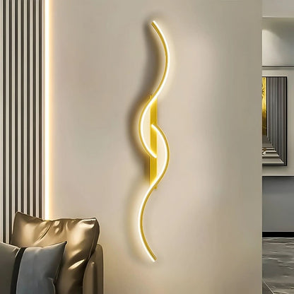 Skanto | Modern Curved LED Wall Lamp with Dynamic Design