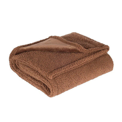 Skanto | Waterproof Throw for Cozy Nights