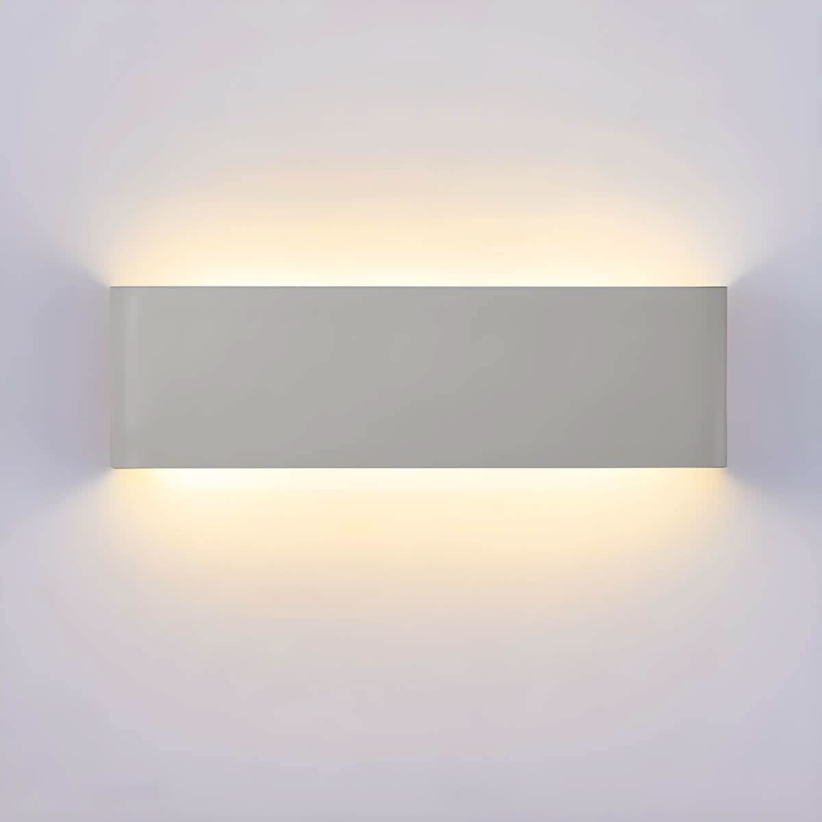 Skanto | Modern LED Wall Lamp – Elegant Aluminum & Glass Design