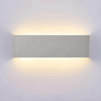 Skanto | Modern LED Wall Lamp – Elegant Aluminum & Glass Design