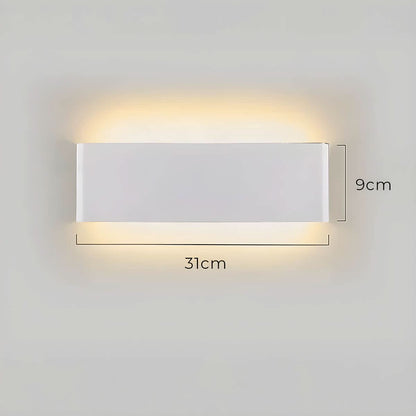 Skanto | Modern LED Wall Lamp – Elegant Aluminum & Glass Design