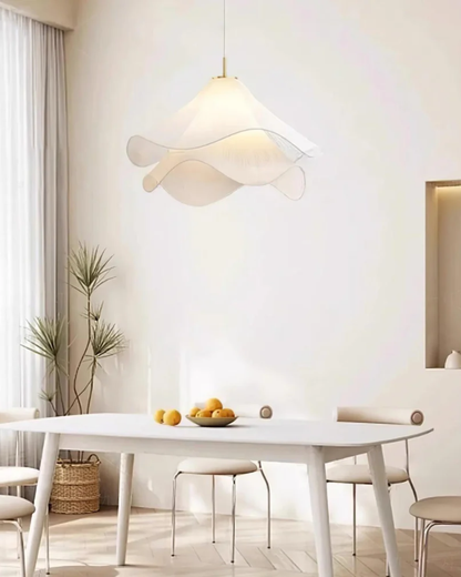 Skanto | Floral Pendant Lamp with Elegant Finish