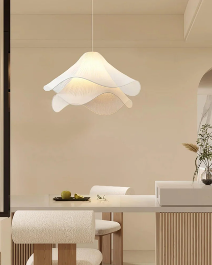 Skanto | Floral Pendant Lamp with Elegant Finish
