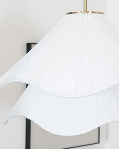 Skanto | Floral Pendant Lamp with Elegant Finish