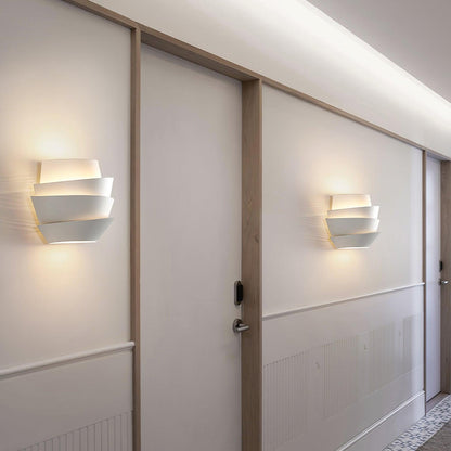Skanto | SoleilGlow – French Sunlight-Inspired Wall Lamp for Light-Filled Rooms