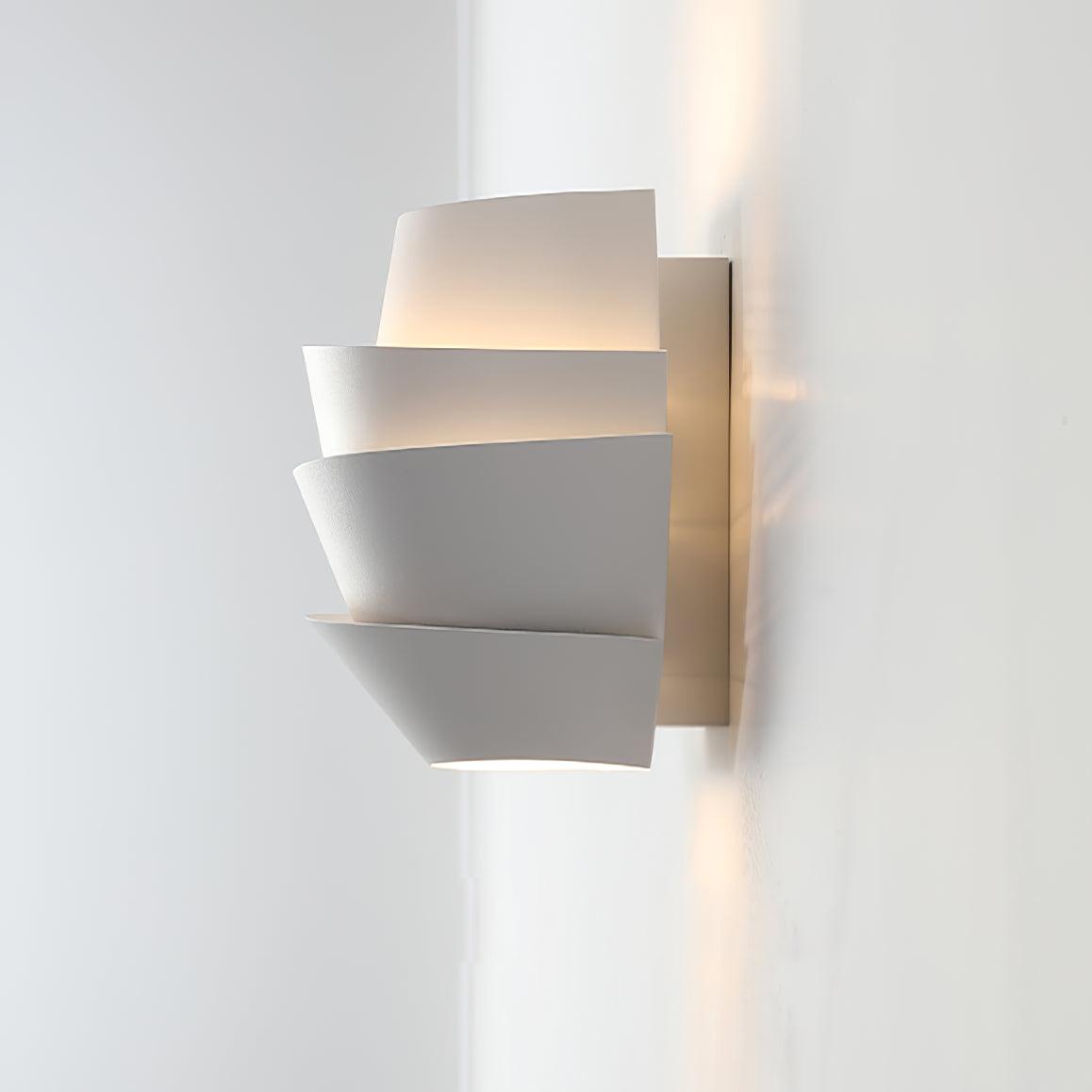 Skanto | SoleilGlow – French Sunlight-Inspired Wall Lamp for Light-Filled Rooms