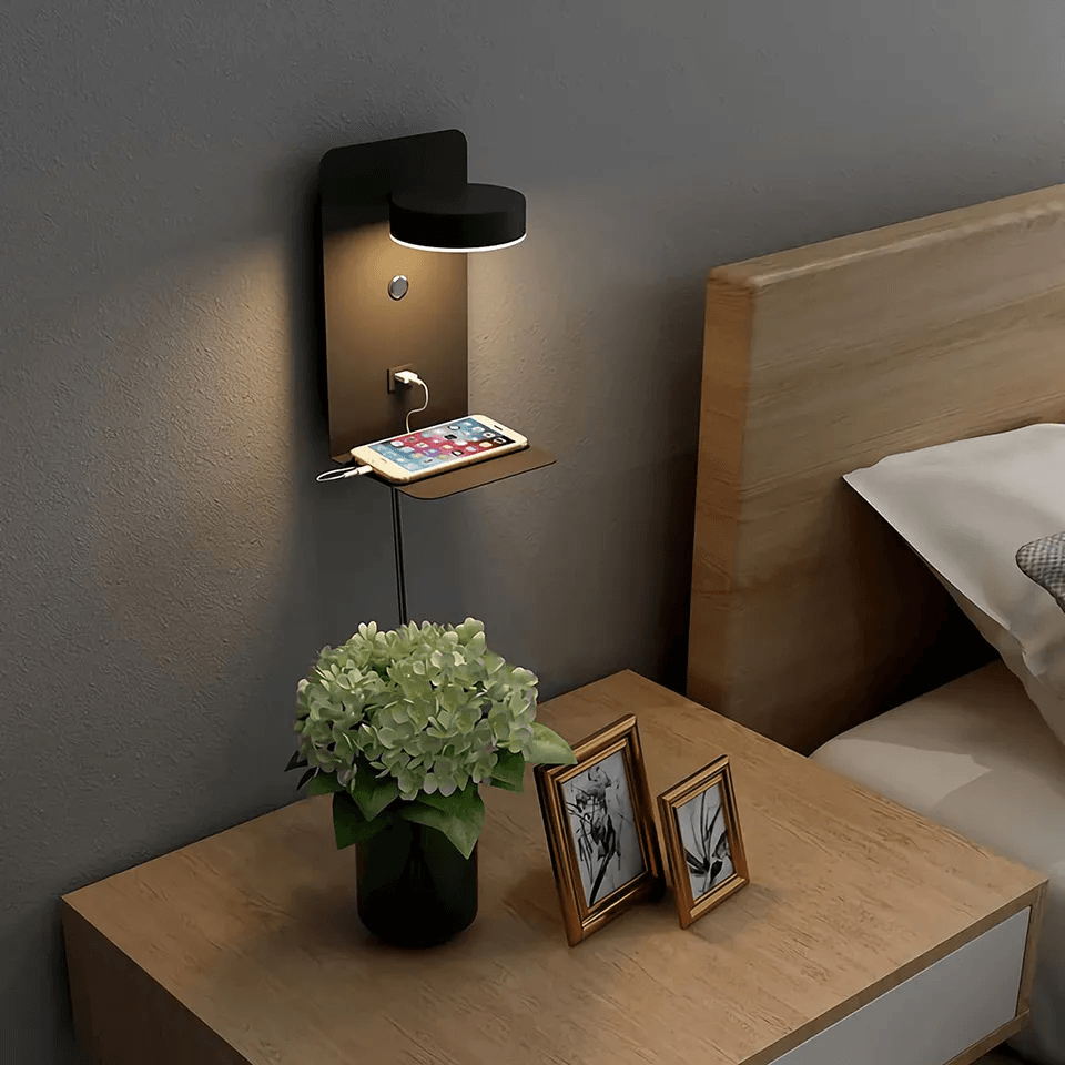 Skanto | Night Light with Charger - Rotates 330° - Charging Station