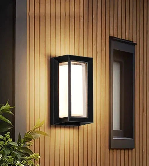 Modern Wall Lamp for Outdoor – Weatherproof LED Outdoor Light for Terrace & Garden | Bowlift