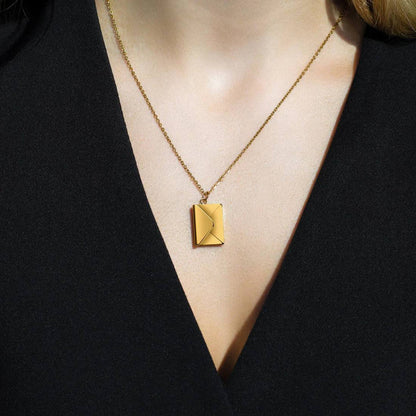 Skanto | Love Letter Necklace - Premium Gift Box Set
