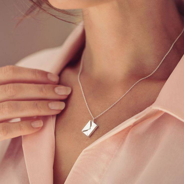 Skanto | Love Letter Necklace - Premium Gift Box Set