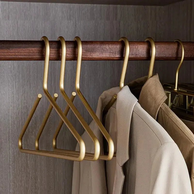 BowLift | Luxury Anti-Slip Clothes Hanger - Stylish Solid Matte Coat Hangers For Long Lasting Use - (5 per set)