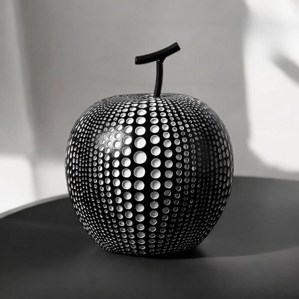 Dot pattern Apple Sculpture | Brehn