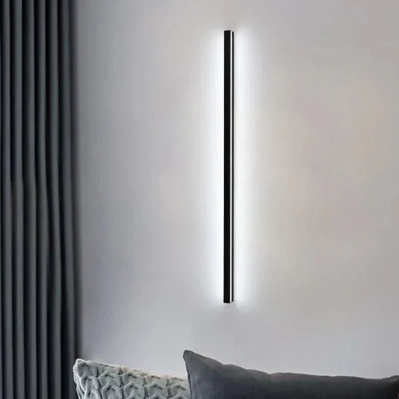 Skanto | Modern LED Wall Lamp with Dimmable Options