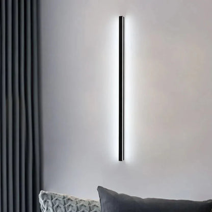 Skanto | Modern LED Wall Lamp with Dimmable Options