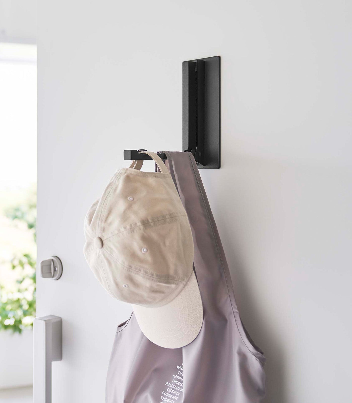 Brehn | Magnetic Folding Hook - Steel