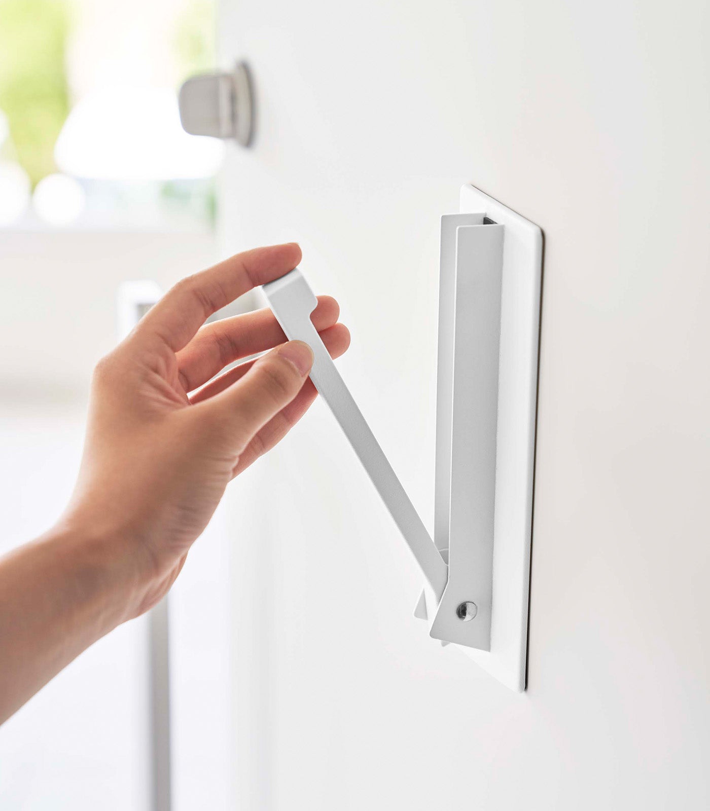 Brehn | Magnetic Folding Hook - Steel