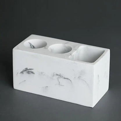 Skanto | Resina Toothbrush Holder