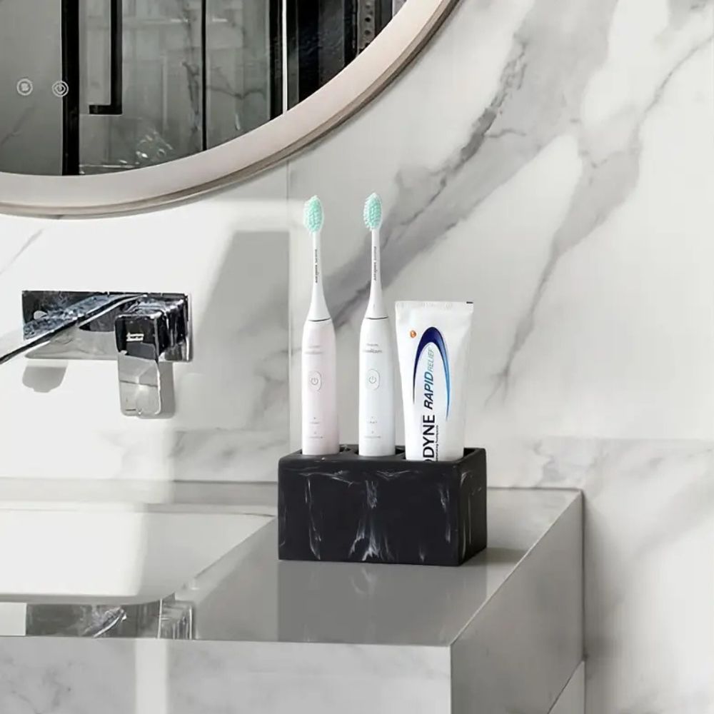 Skanto | Resina Toothbrush Holder