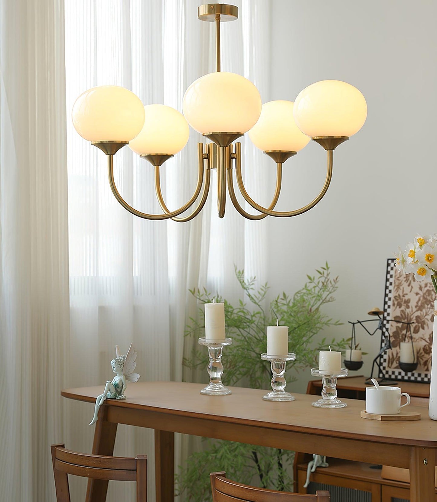 BowLift | AuroraGlow - Marshmallow Chandelier