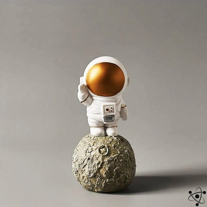 Skanto | Meteor Astronaut Figurine