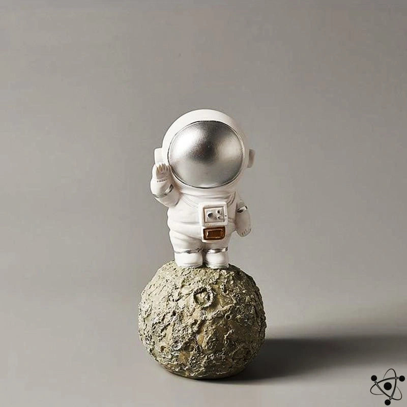 Skanto | Meteor Astronaut Figurine