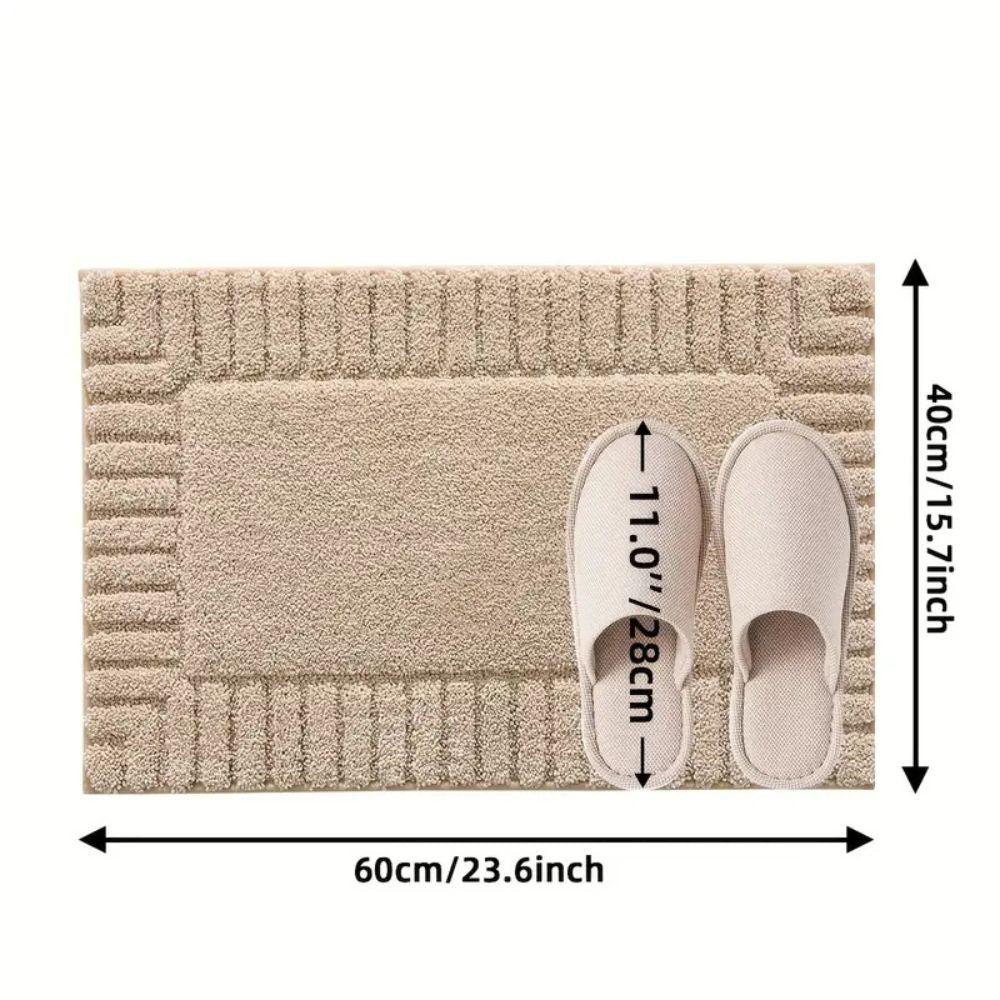 Skanto | Minimalist Stripe Bath Mat
