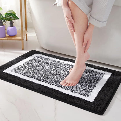 Skanto | Modern Border Anti-Slip Bath Mat