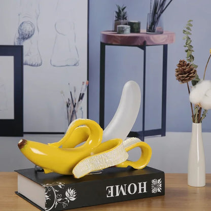 Decorative Banana Lamp – Modern Table Lamp for stylish interior design | Karnz
