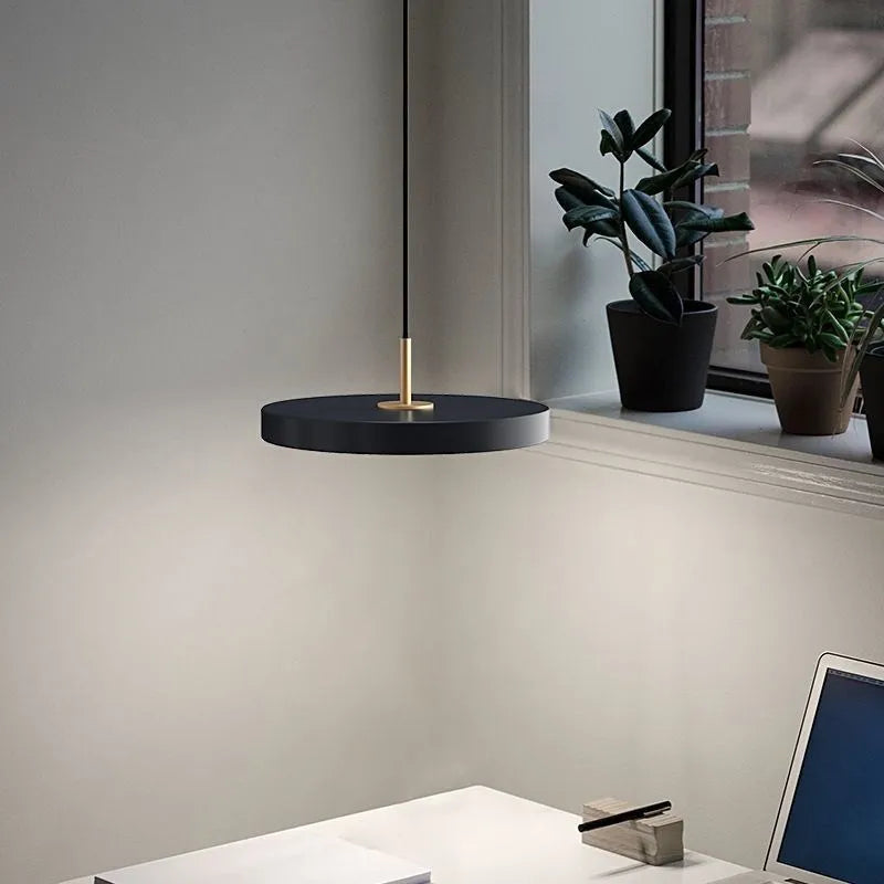 Skanto | Slim Disc Pendant Lamp
