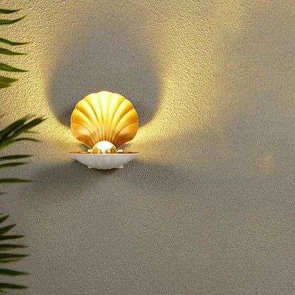 BowLift | Weather Resistant Wall Lamp for Outdoor Use