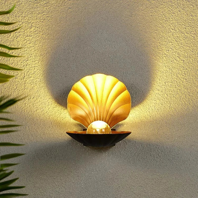 BowLift | Weather Resistant Wall Lamp for Outdoor Use
