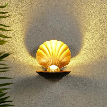BowLift | Weather Resistant Wall Lamp for Outdoor Use