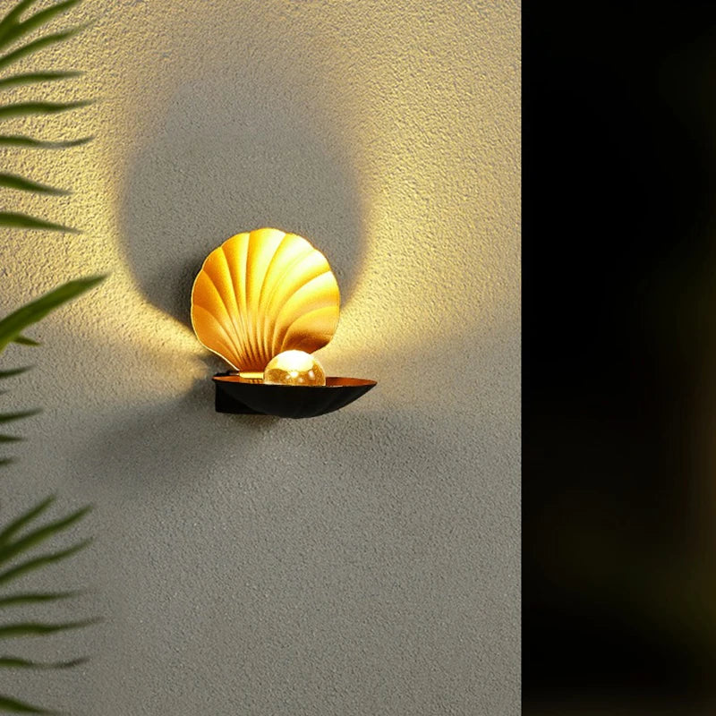 BowLift | Weather Resistant Wall Lamp for Outdoor Use