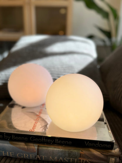 Skanto | LED Wire Lamp - Rechargeable Modern Fixture for Home, Office, and Bedside Use