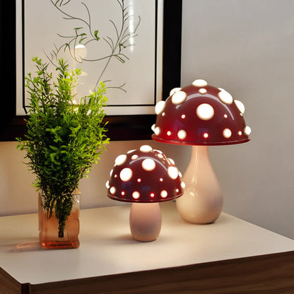 Skanto | Amanite Table - Nature-Inspired Design, Elegance, and Functionality