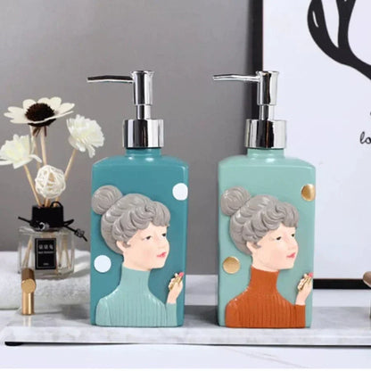 Nordic Girl Soap Dispenser Bowlift