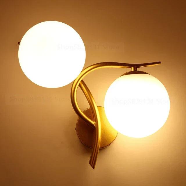 Modern Scandinavian Iron Wall Lamp – Minimalist LED Wall Light for Living Room & Bedroom | Karnz