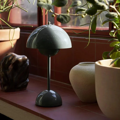 Brehn | NordicGlow Luxe Modern Mushroom Desk Lamp