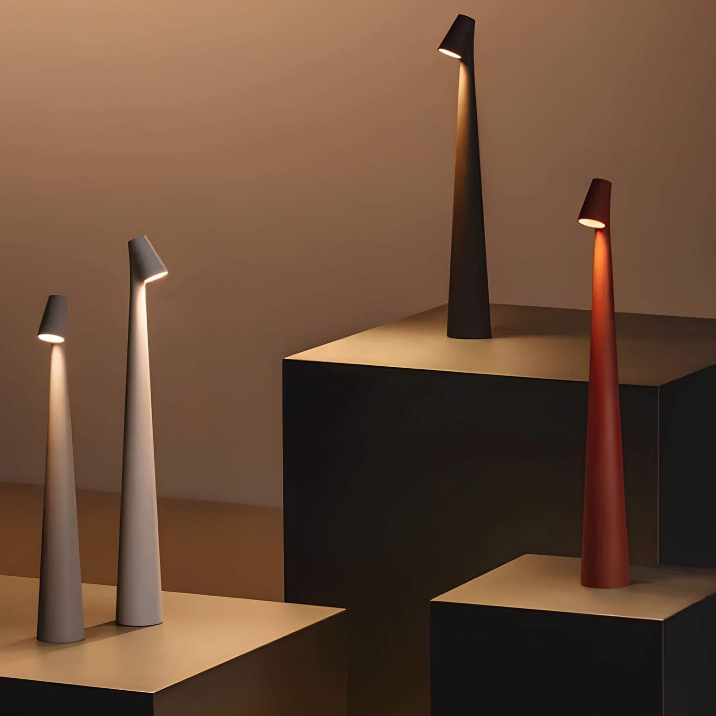 Brehn | Nordic Elegance Floor Lamp - Stylish and Dimmable Lighting for Modern Interior