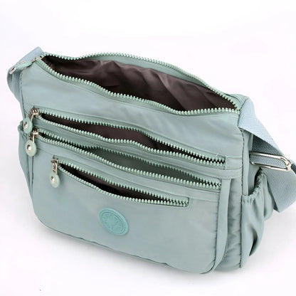 BowLift | Waterproof and Spacious Women's Shoulder Bag - Maya