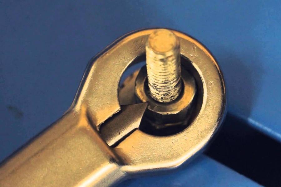 Adjustable Nut Splitter Set | Kalsten