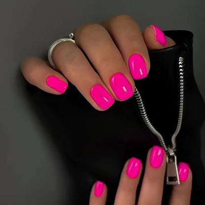 Chic Nail Polish Acalora