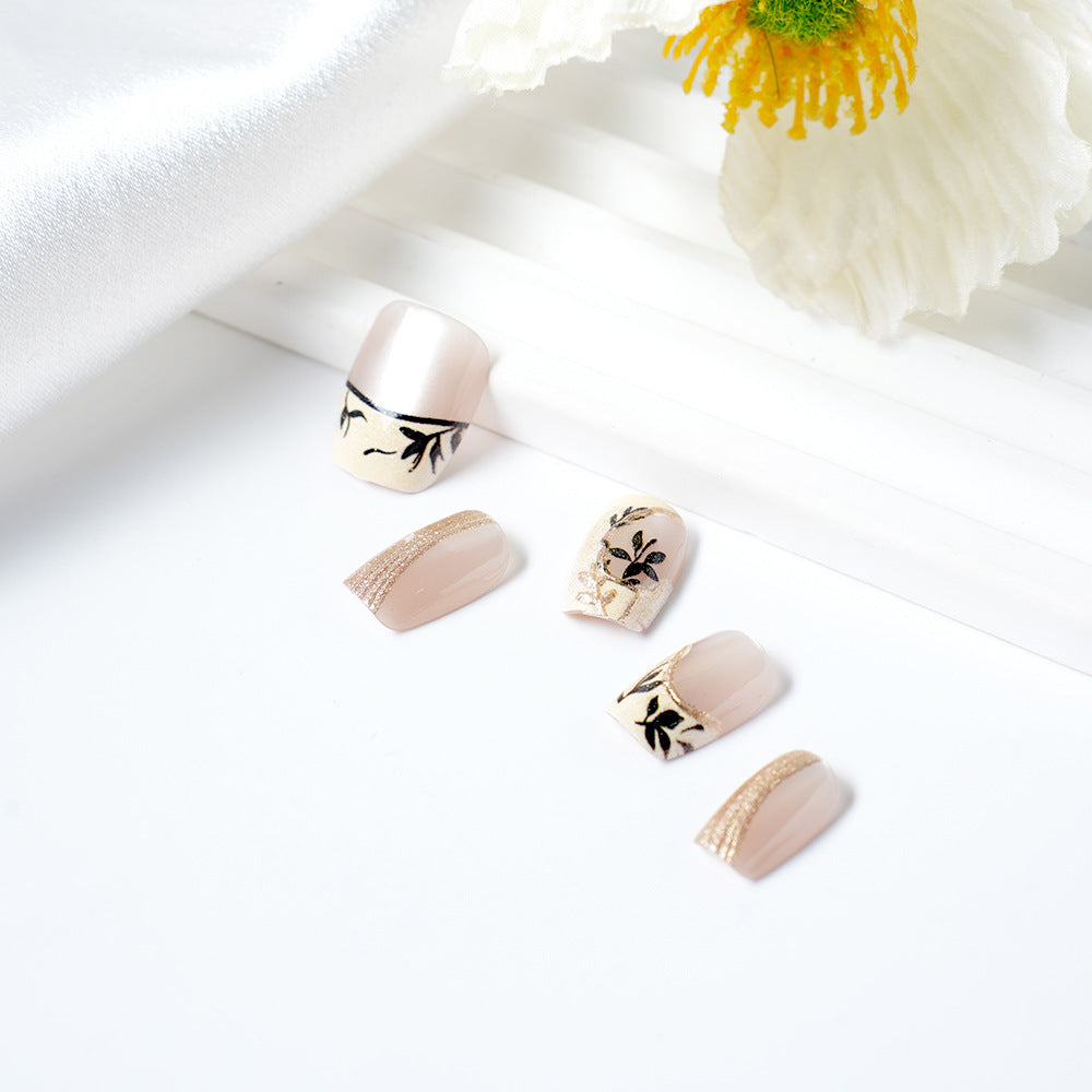 Floral-Inspired Nail Art Extensions Acalora