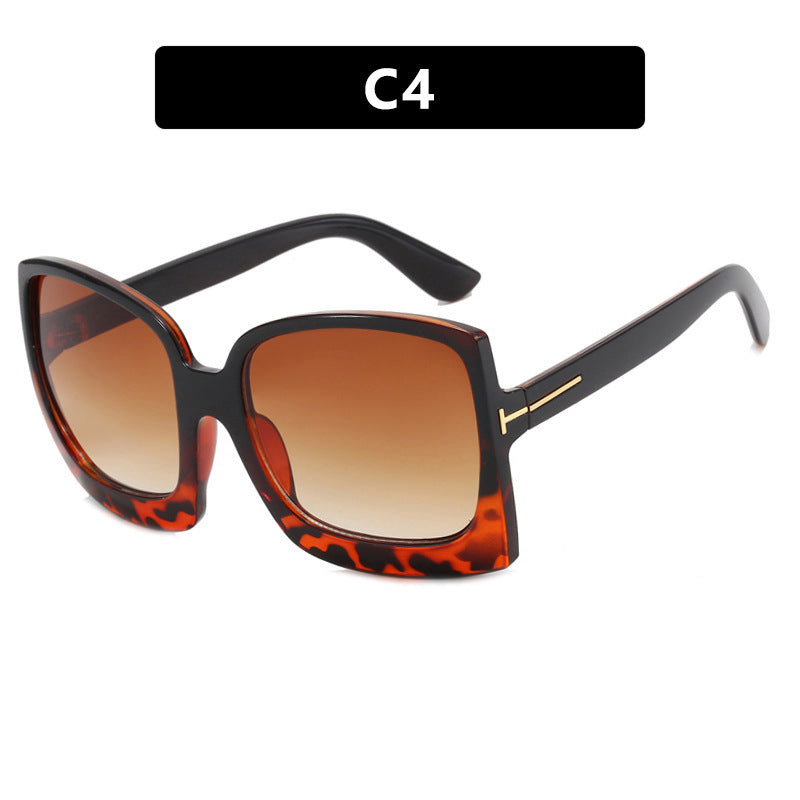 Women's oversized sunglasses in a modern square design with mirrored lenses Karnz