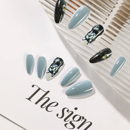Stylish cat motif artificial nails Acalora