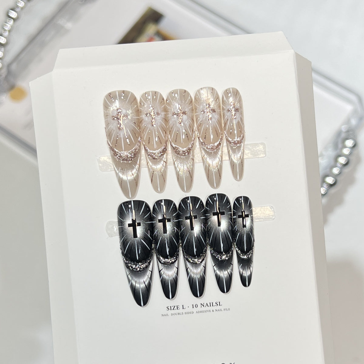 Chic Press-On Nail Set with Elegant Rhinestone Design Acalora