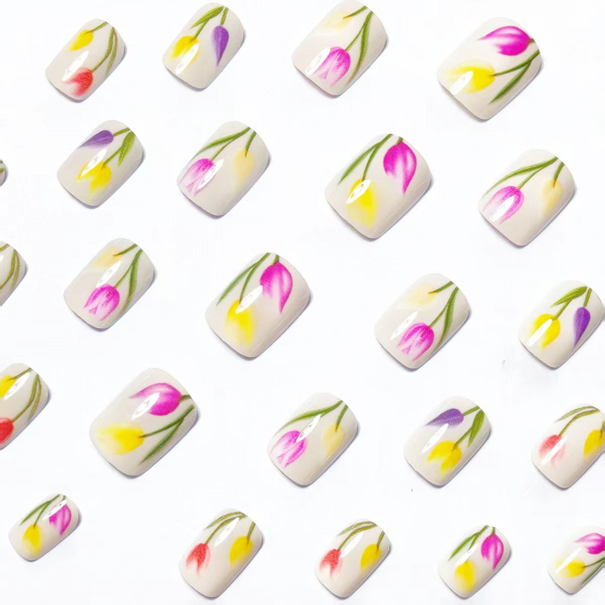 Elegant Floral Nail Art Acalora