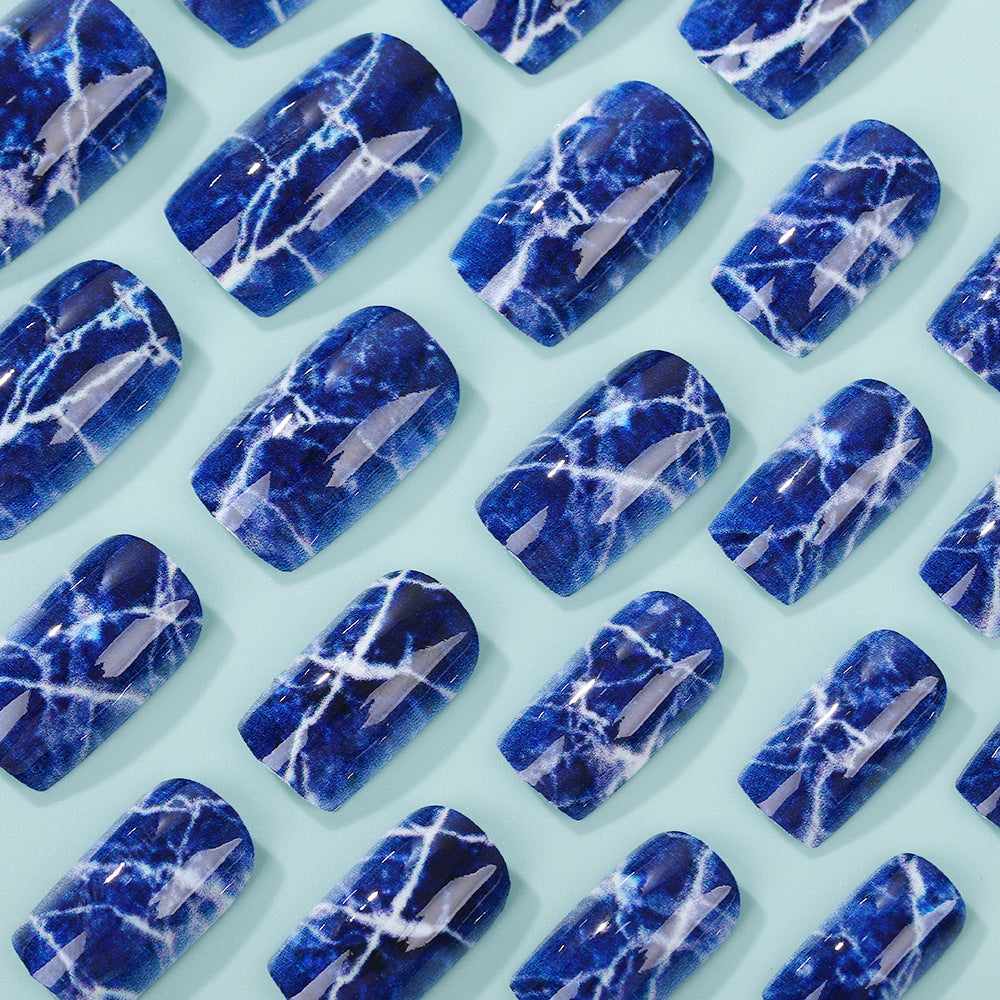 Artificial nails in elegant marble design Acalora